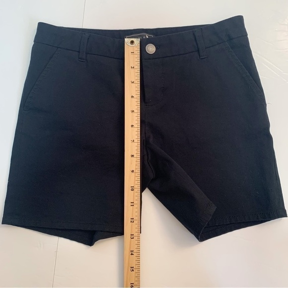 ARITZIA Talula Black Shorts Size 2 - Picture 8 of 9